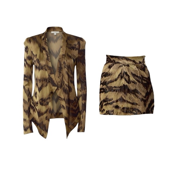 Diane Von Furstenberg Dresses & Skirts - Diane Von Furstenberg Skirt Set​​​​
